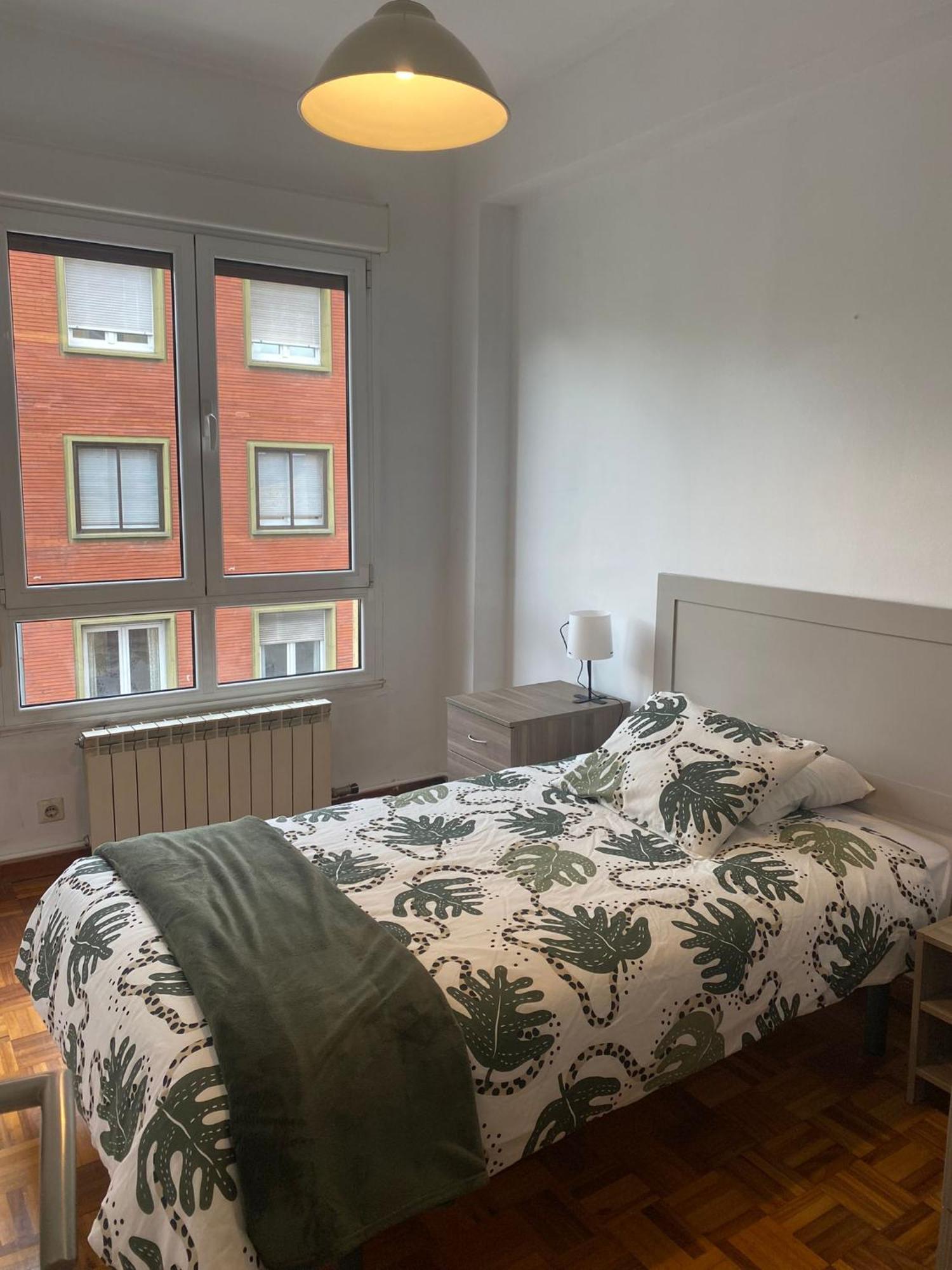 Apartamento Buenavista En Oviedo Luaran gambar